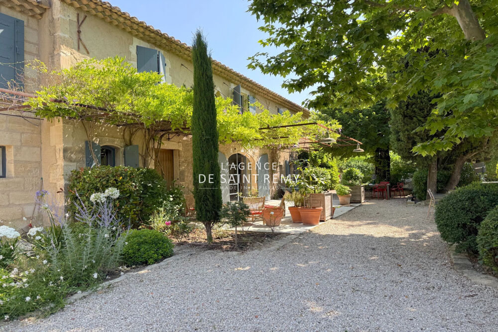 Vente Maison Saint-Rémy-de-Provence ? Coup de coeur à la campagne, à seuleme Saint-rémy-de-provence