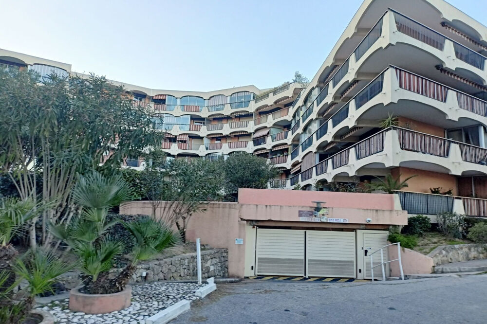 Vente Parking/Garage LOT 3 BOX GARAGES 12 M² : LES 3 RIVIERES Mandelieu-la-napoule