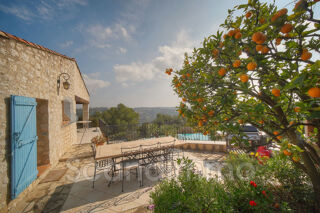  Maison  vendre 211 m