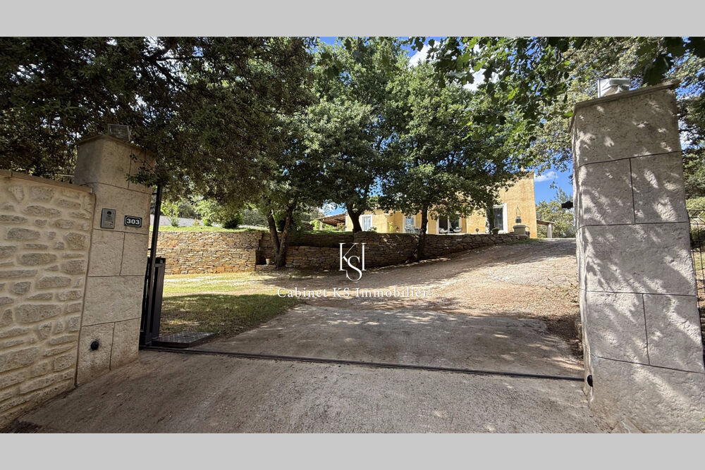VILLA T5 SUR 7000 M2 DE TERRAIN AVEC PISCINE ET DEPENDANCES