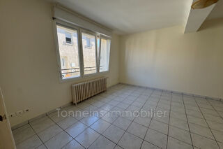  Maison à louer 4 pièces 83 m²