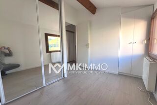  Appartement à louer 3 pièces 35 m²