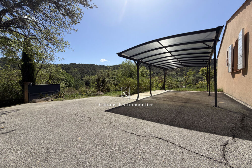 VILLA T4 AVEC GARAGE ET PISCINE SUR 1200 M2 DE TERRAIN CLOS