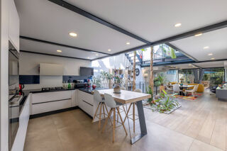  Appartement à vendre 4 pièces 147 m²