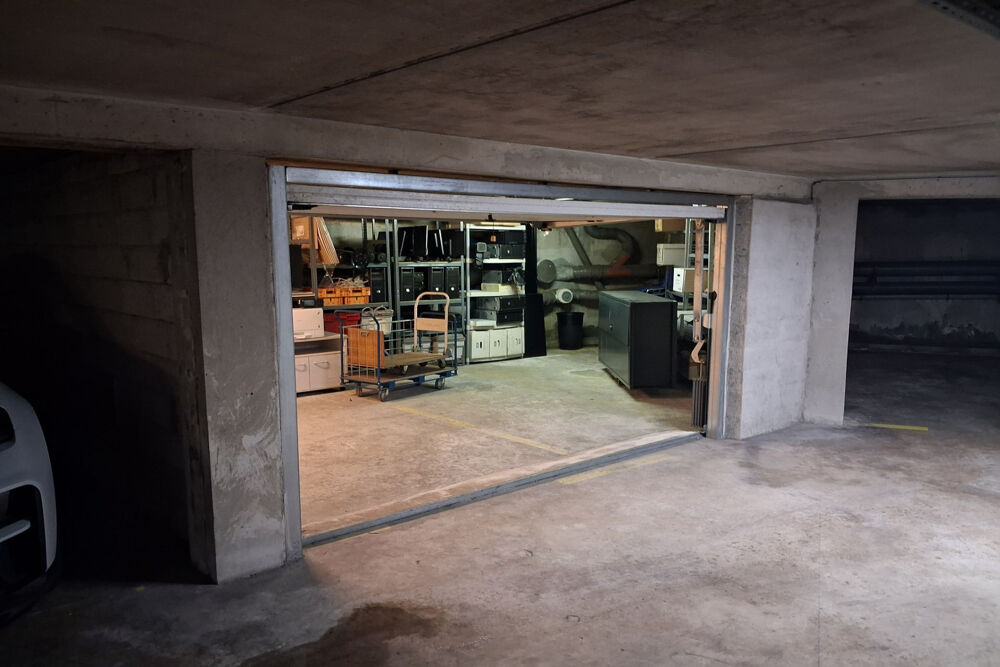 Vente Parking/Garage DOUBLE GARAGE 30 M² : CENTRE VILLE Mandelieu-la-napoule