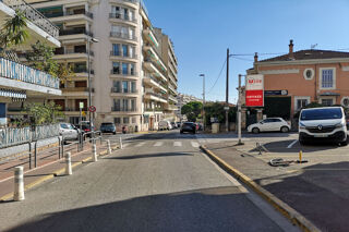  Parking / Garage � vendre 4 m� Le cannet