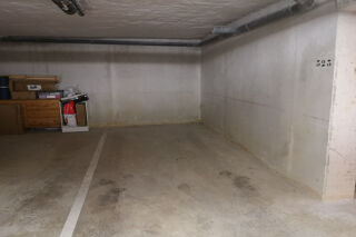  Parking / Garage � vendre 13 m�