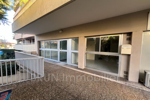 professionnel murs local professionnel 219000 06600 Antibes