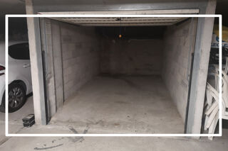  Parking / Garage à vendre 12 m²