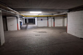  Parking / Garage à vendre 28 m²