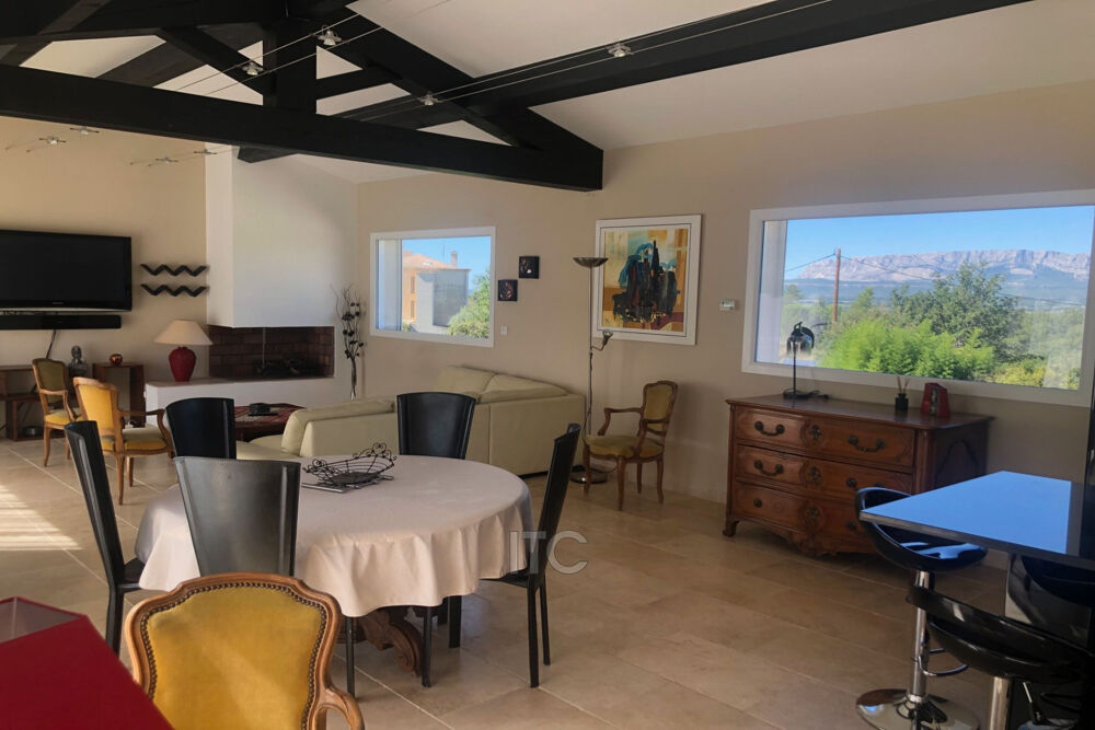 � vendre  Maison Trets (13530)