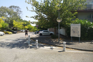  Parking / Garage  vendre 12 m