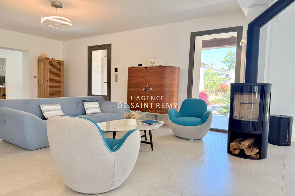 Superbe maison contemporaine au coeur de Maussane-les-Alpilles