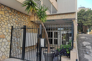  Parking / Garage � vendre 14 m�