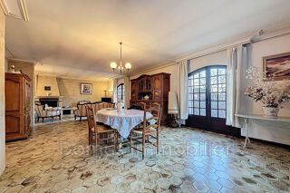  Maison � vendre 8 pi�ces 210 m�