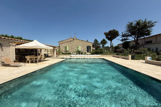  Maison  vendre 8 pices 140 m