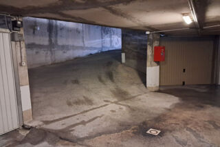  Parking / Garage � vendre 12 m�