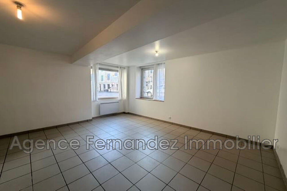 Appartement en rez-de-chaussée. Plain-pied.