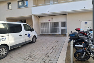  Parking / Garage � vendre 12 m�