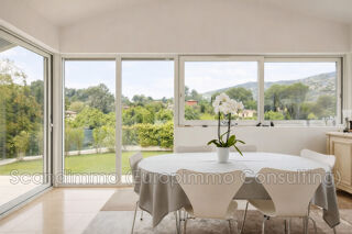  Maison � vendre 5 pi�ces  Grasse