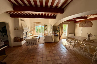  Maison à vendre 8 pièces 197 m²