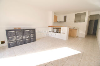  Appartement à louer 3 pièces 50 m²
