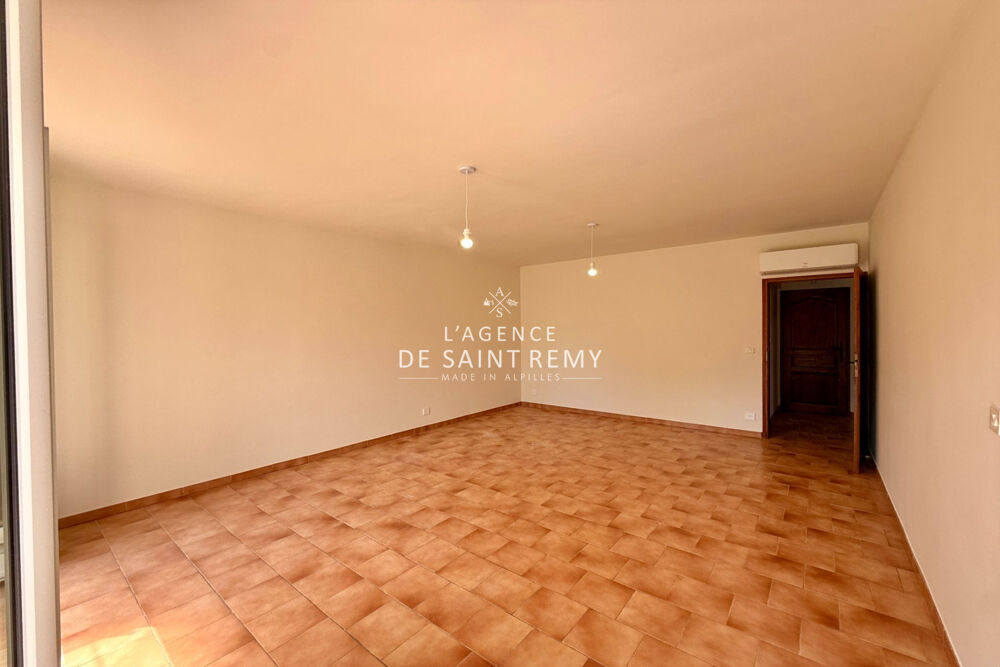 à vendre  Maison Saint-Rémy-de-Provence (13210)