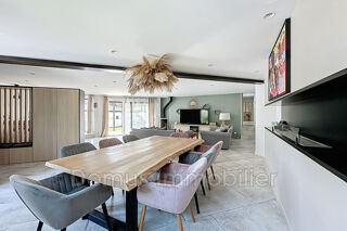  Maison  vendre 6 pices 165 m