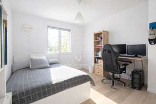  Maison à vendre 12 pièces 277 m²
