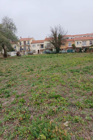  Terrain  vendre 750 m