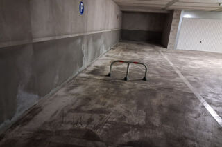  Parking / Garage � vendre 19 m� Cannes