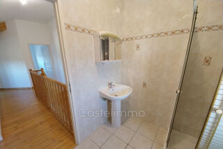  Appartement à louer 5 pièces 95 m²
