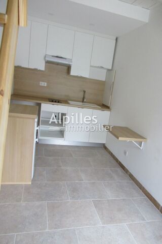  Maison à louer 1 pièce 22 m²