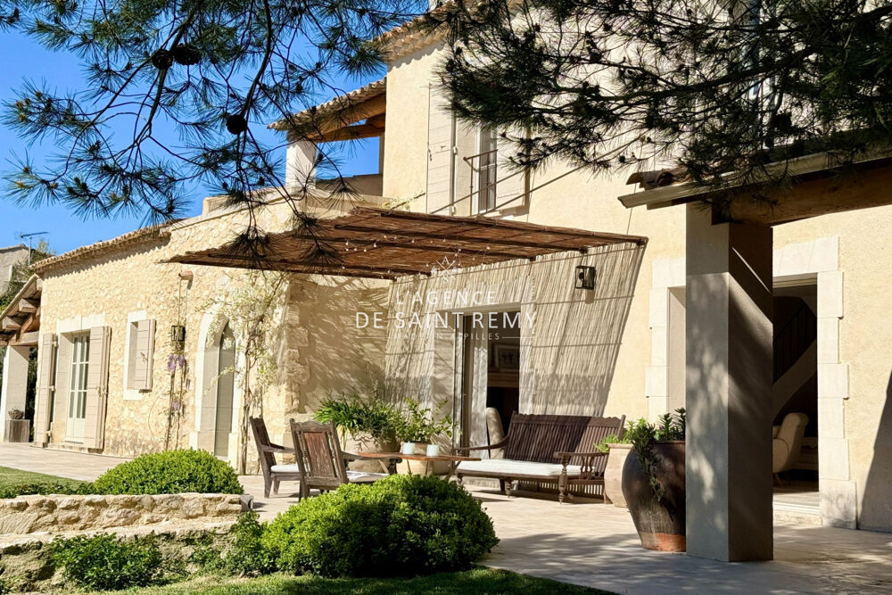Maison 4 pièces 190 m² à Saint-Rémy-de-Provence