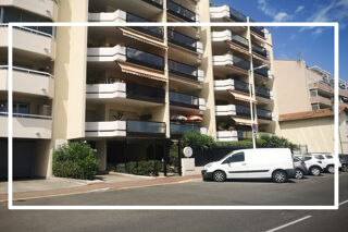  Parking / Garage  vendre 13 m