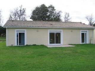  Maison à louer 3 pièces 90 m²