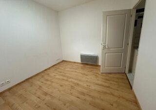  Appartement � louer 4 pi�ces 95 m�