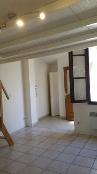 Appartement à louer 1 pièce 21 m²