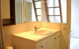  Appartement � louer 1 pi�ce 28 m� Talence