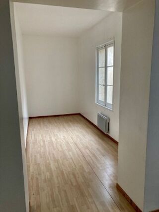  Appartement à louer 2 pièces 42 m²