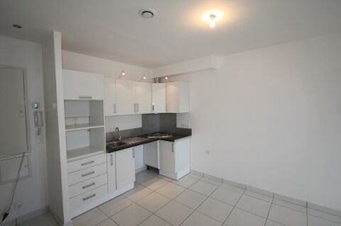  Appartement  louer 3 pices 60 m