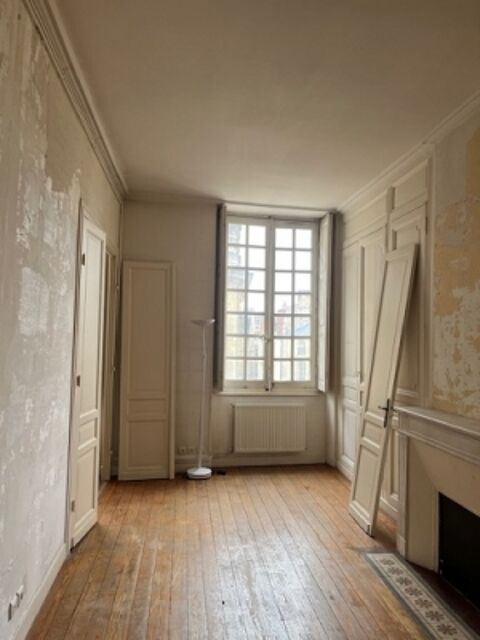  Appartement  louer 2 pices 83 m