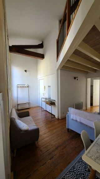  Appartement � louer 2 pi�ces 56 m�