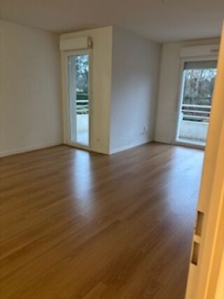  Appartement à louer 2 pièces 54 m²