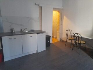  Appartement à louer 1 pièce 19 m²