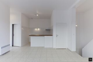  Appartement à louer 3 pièces 70 m²