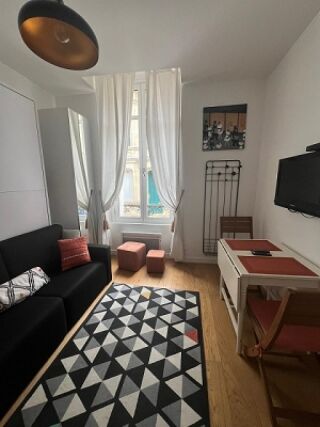  Appartement à louer 1 pièce 16 m²