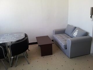  Appartement à louer 2 pièces 33 m²