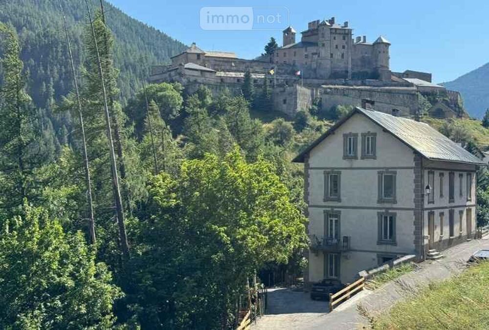 vente Appartement - 3 pièce(s) - 55 m² Château-Ville-Vieille (05350)