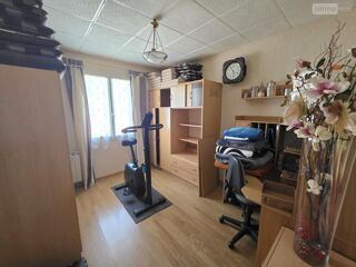 vente Maison - 6 pièce(s) - 118 m² Saint-Georges-sur-la-Prée (18100)